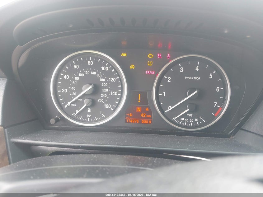 2009 BMW 528I auction photo 7