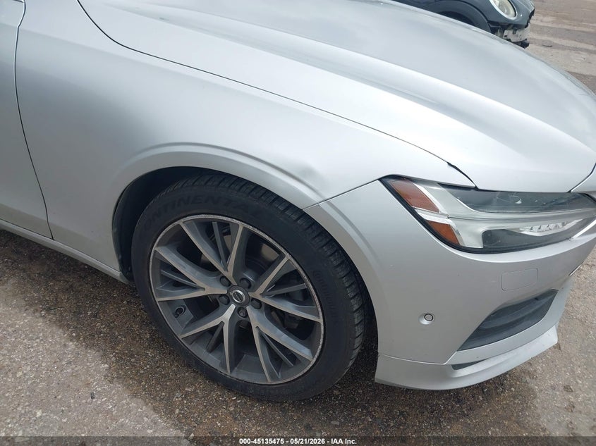 2018 Volvo S90 T5 Momentum VIN: LVY982MK4JP007252 Lot: 45135475
