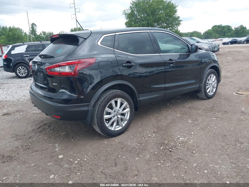 2021 NISSAN ROGUE SPORT auction photo 4