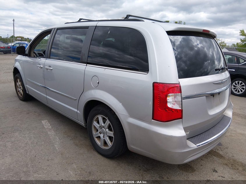 Vin: 2c4rc1bg9cr189689, lot: 45633336, chrysler town & country touring 20123