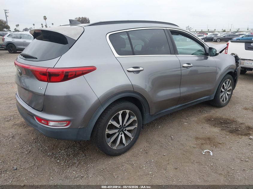 VIN KNDPN3ACXJ7386610 2018 KIA SPORTAGE EX
