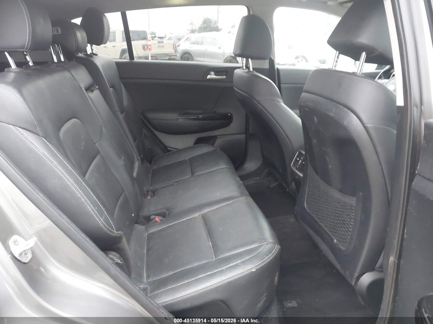 VIN KNDPN3ACXJ7386610 2018 KIA SPORTAGE EX