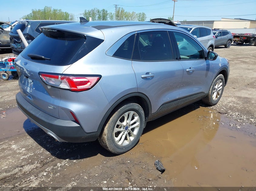 VIN 1FMCU9G69NUB47512 2022 FORD ESCAPE SE