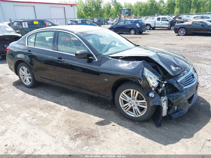 Vin: jn1cv6ar8fm521938, lot: 45633673, infiniti q40 2015 img_1