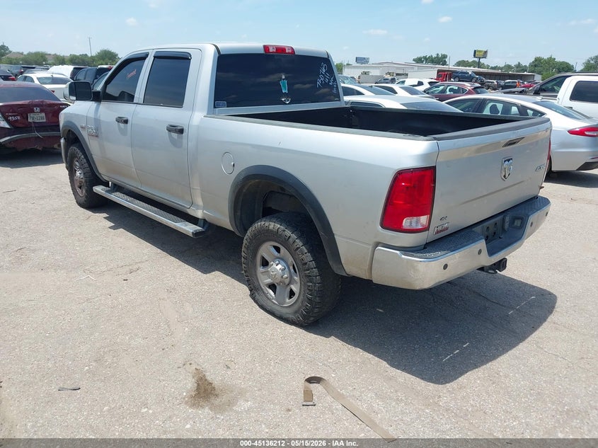 Vin: 3c6ur5cj8hg730763, lot: 45633841, ram 2500 tradesman  4x4 6'4 box 20173