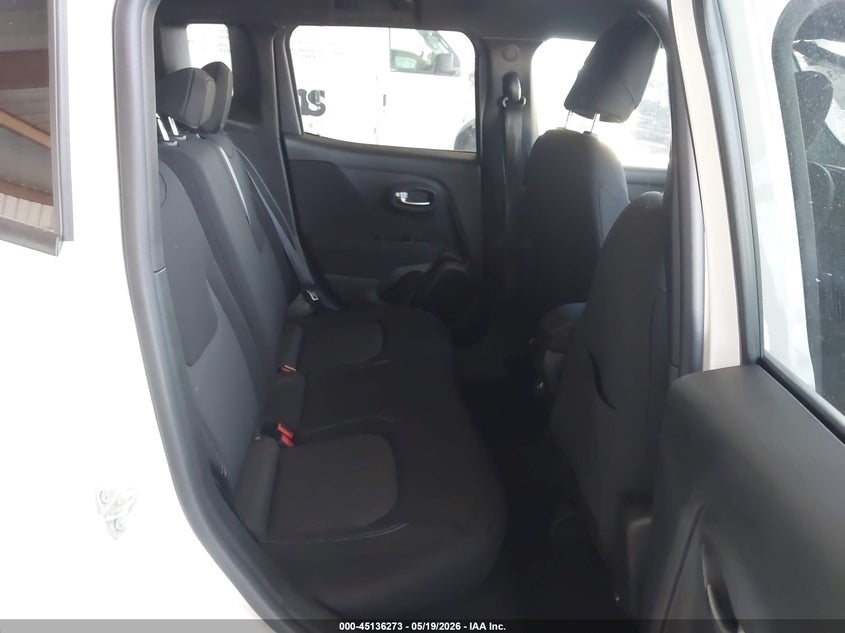 AtlanticExpress - Jeep Renegade