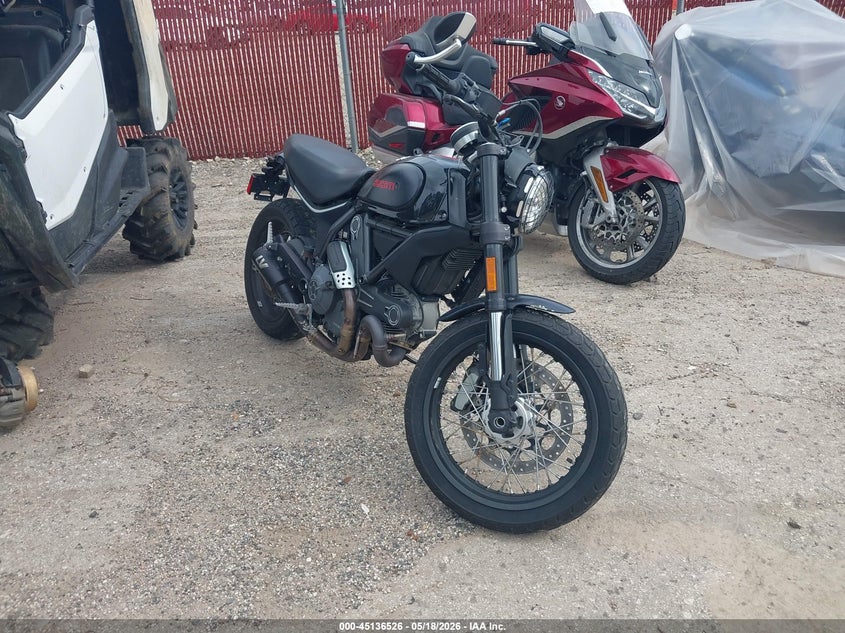 2016 Ducati Scrambler 800