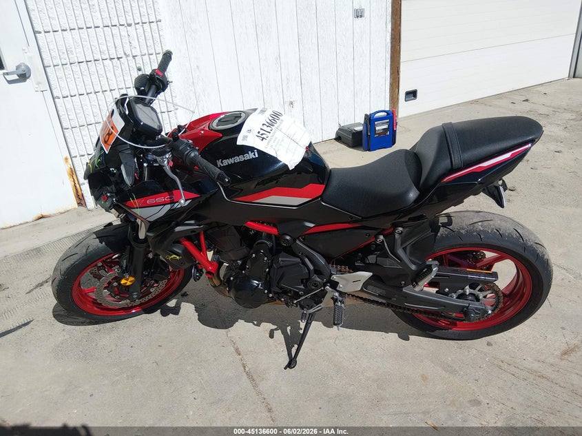 2024 Kawasaki Er650 N VIN: ML5EREN12RDAD2781 Lot: 45136600