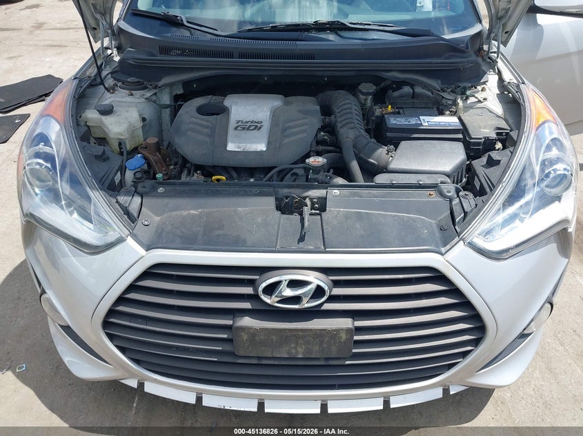 2013 Hyundai Veloster Turbo W/Blue VIN: KMHTC6AE0DU135099 Lot: 45136826