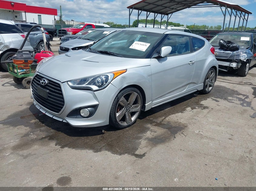 KMHTC6AE0DU135099 2013 Hyundai Veloster Turbo W/Blue photo 1