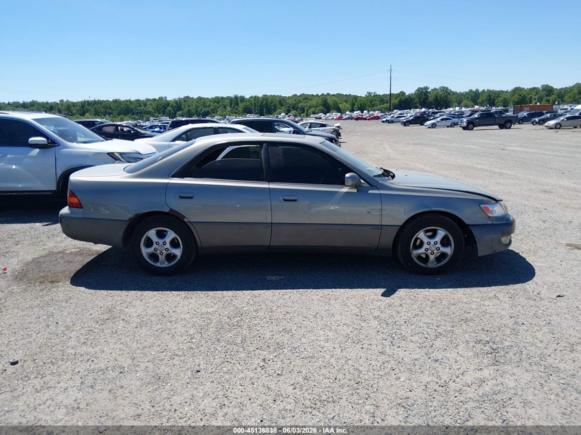1999 Lexus Es 300 VIN: JT8BF28G5X0162526 Lot: 45136838