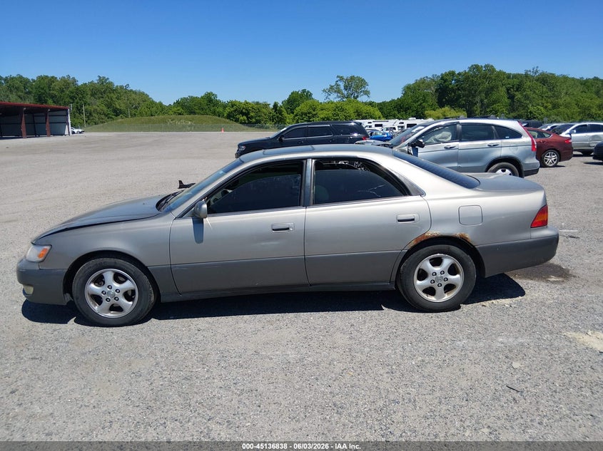 1999 Lexus Es 300 VIN: JT8BF28G5X0162526 Lot: 45136838