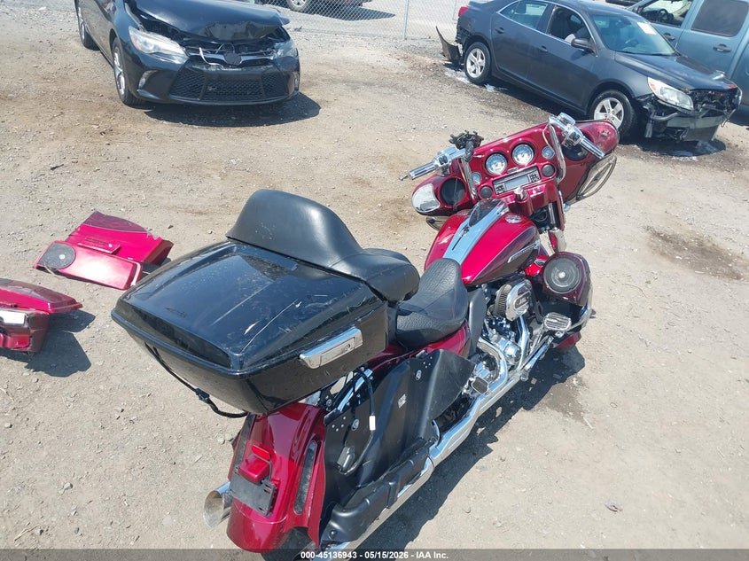 2012 Harley-Davidson Flhxse3 Cvo Street Glide VIN: 1HD1PZ816CB957788 Lot: 45136943