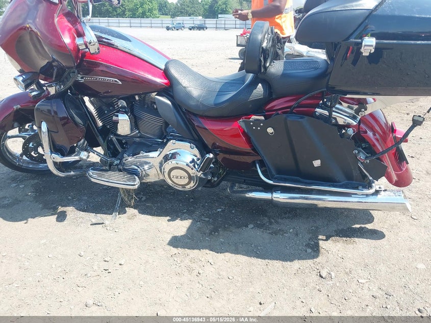 2012 Harley-Davidson Flhxse3 Cvo Street Glide VIN: 1HD1PZ816CB957788 Lot: 45136943