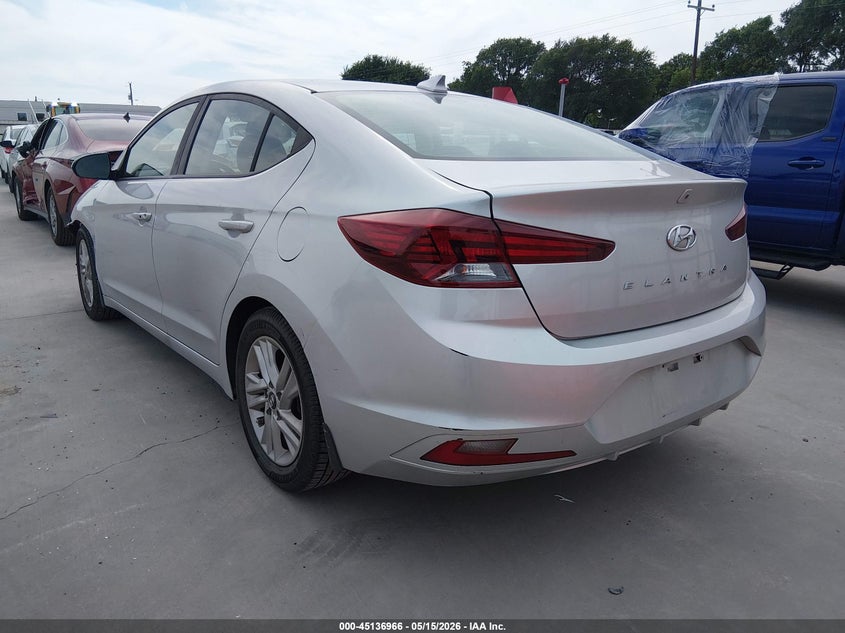 2019 HYUNDAI ELANTRA auction photo 3