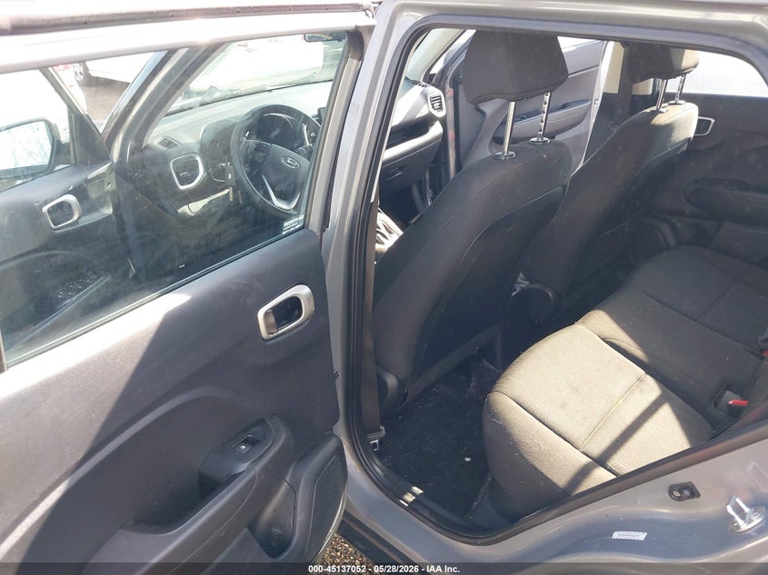 2021 Hyundai Venue Se VIN: KMHRB8A30MU066373 Lot: 45137052