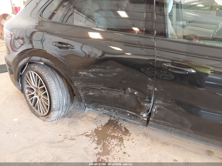 2023 Porsche Cayenne E-Hybrid Platinum Edition VIN: WP1AE2AY9PDA12784 Lot: 45137290