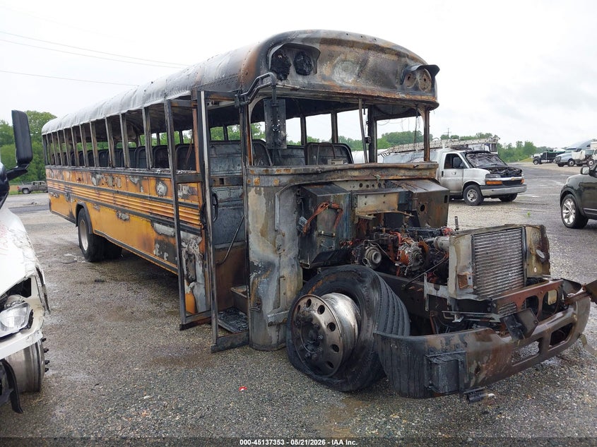2017 BLUE BIRD SCHOOL BUS / TRANSIT BUS auction photo 1
