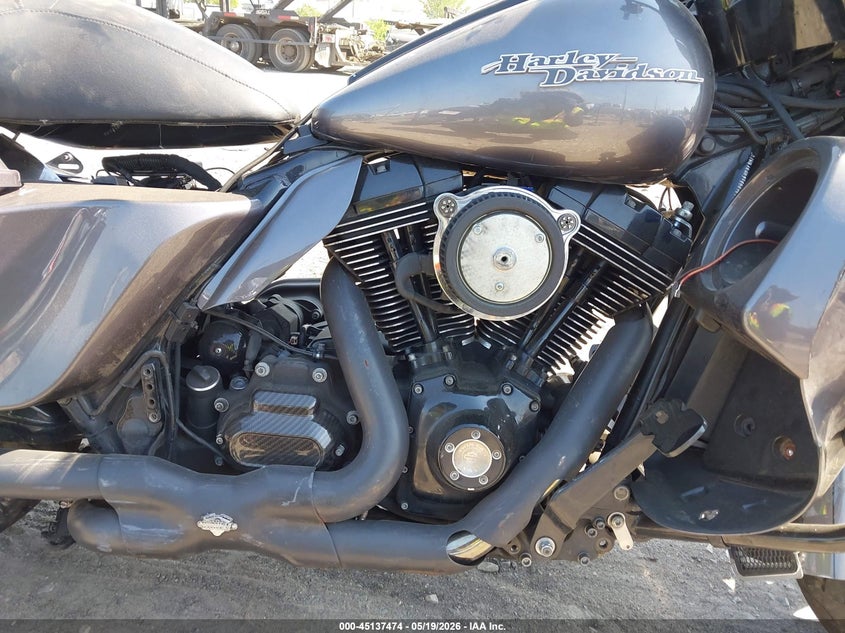 2014 Harley-Davidson Flhxs Street Glide Special VIN: 1HD1KRM17EB696145 Lot: 45137474