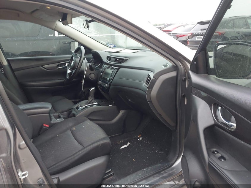 2019 NISSAN ROGUE auction photo 5