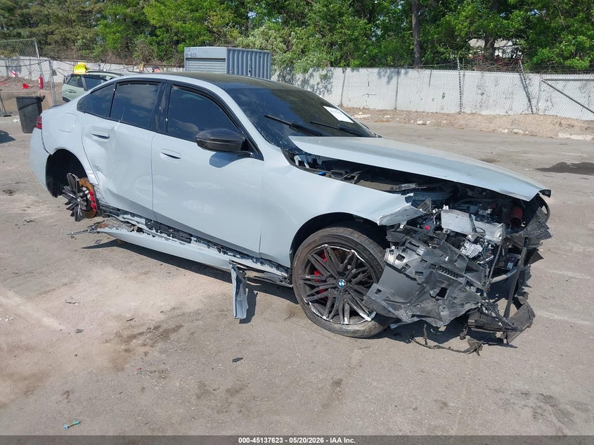 2026 BMW M5 auction photo 1