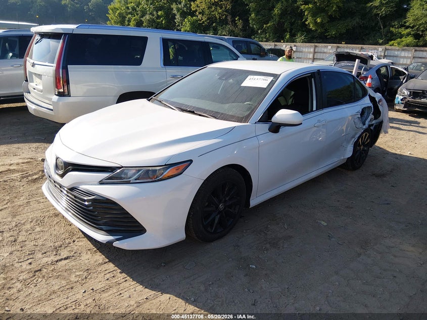 2020 Toyota Camry Le 4T1C11AK8LU947084 photo 1