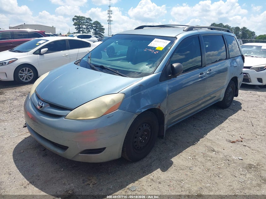 AtlanticExpress - Toyota Sienna