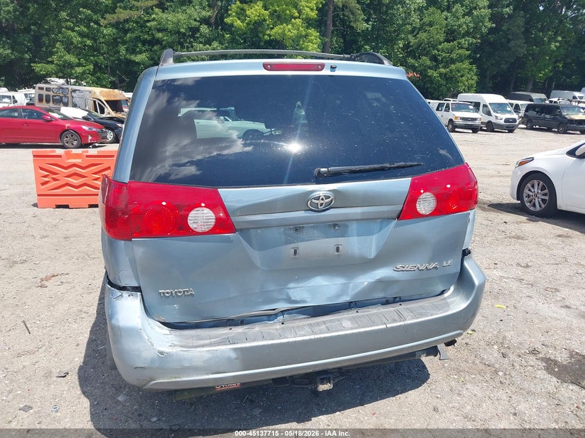 AtlanticExpress - Toyota Sienna