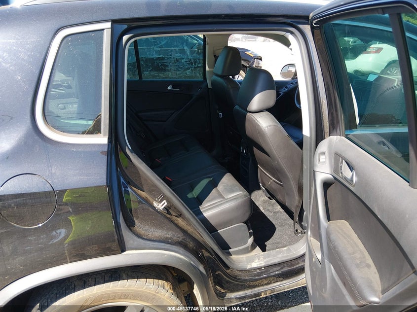 2017 VOLKSWAGEN TIGUAN auction photo 8