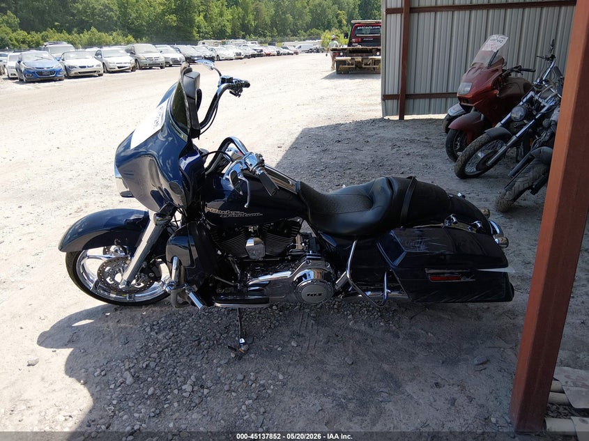 2012 Harley-Davidson Flhx Street Glide VIN: 1HD1KBM14CB689741 Lot: 45137852