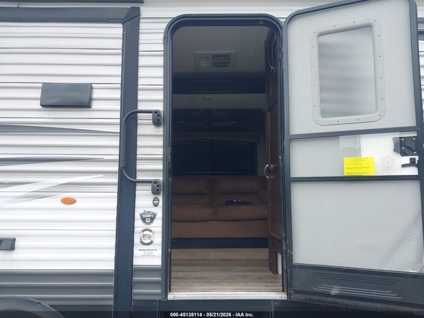 2018 JAYCO JAYFL184BH auction photo 5