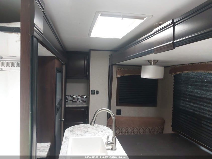 2018 JAYCO JAYFL184BH auction photo 8