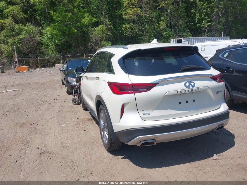 2021 INFINITI QX50 auction photo 3