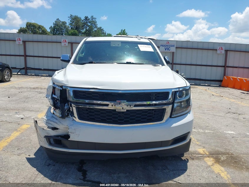 CHEVROLET SUBURBAN - zdjecie 12