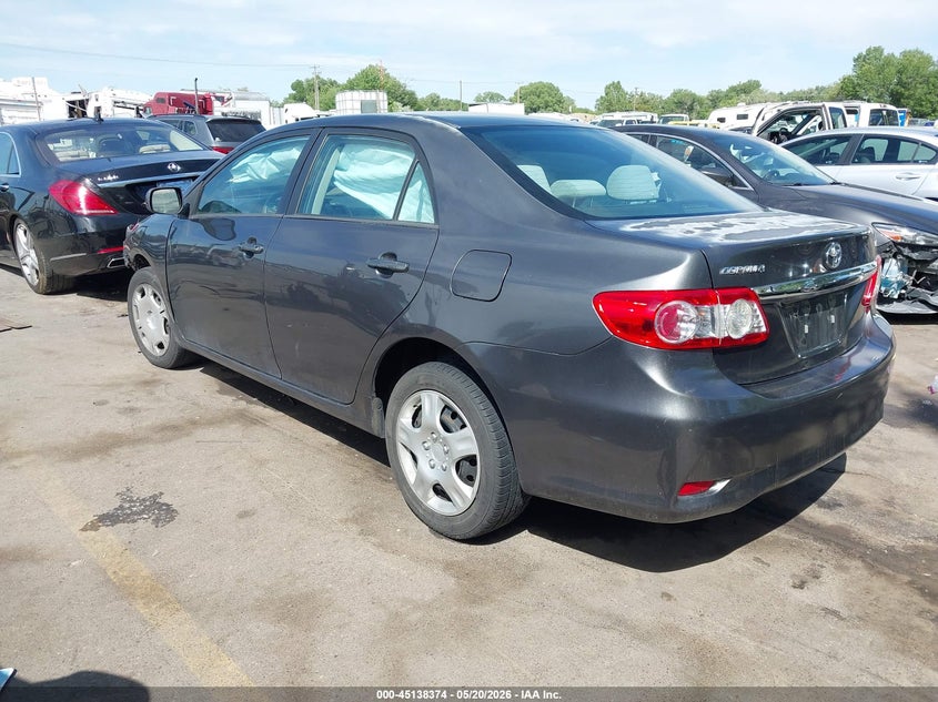 Vin: 2t1bu4ee4cc782449, lot: 45636003, toyota corolla le 20123
