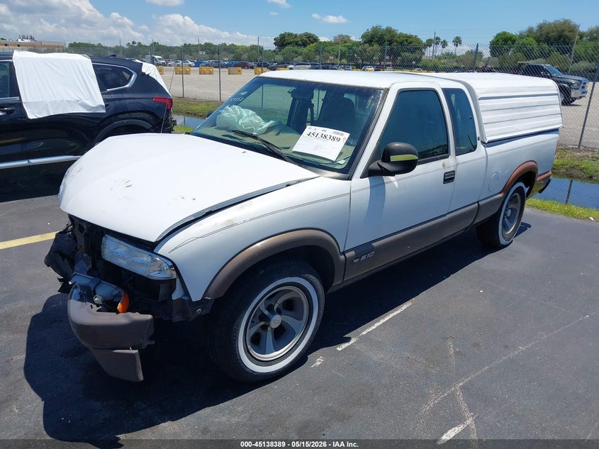 1998 Chevrolet S-10 Ls Fleetside 1GCCS1943W8159558 photo 1