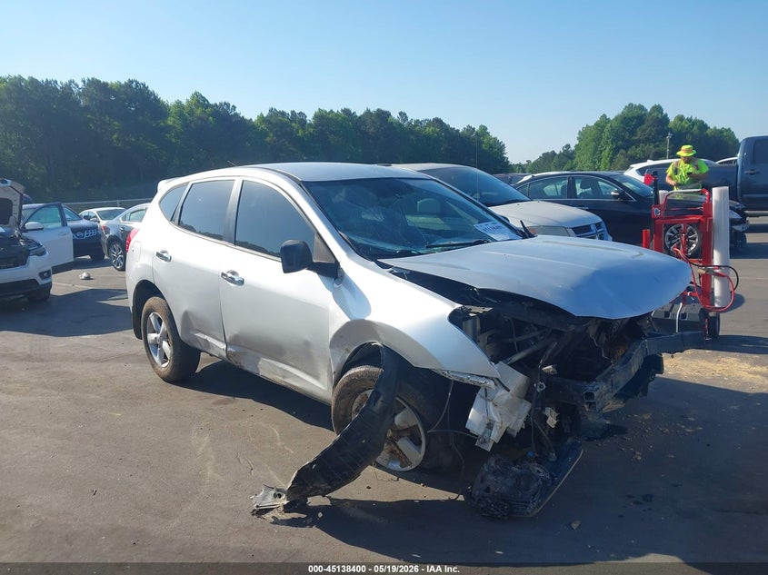 2010 NISSAN ROGUE S