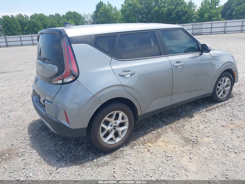 2024 KIA SOUL auction photo 4