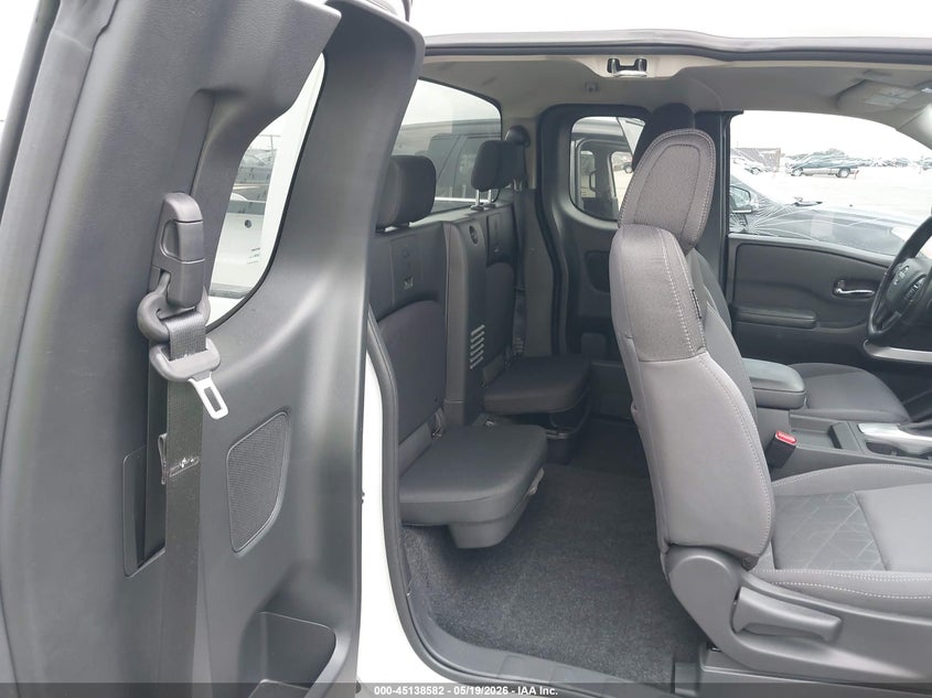 2025 NISSAN FRONTIER auction photo 8