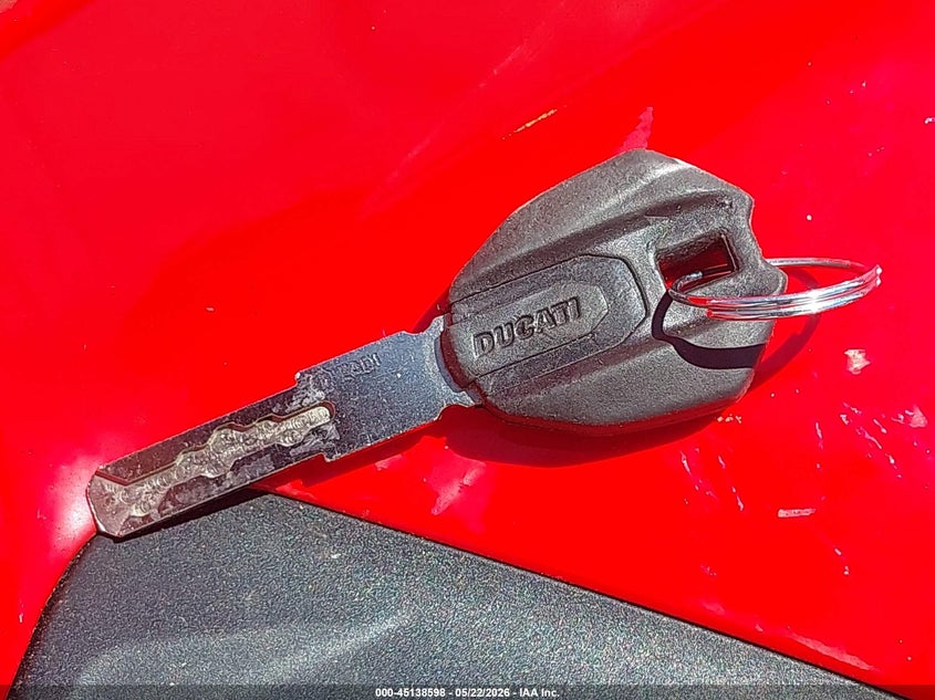 2019 Ducati Panigale V4/V4S/V4S Speciale VIN: ZDMDAGNW3KB005760 Lot: 45138598
