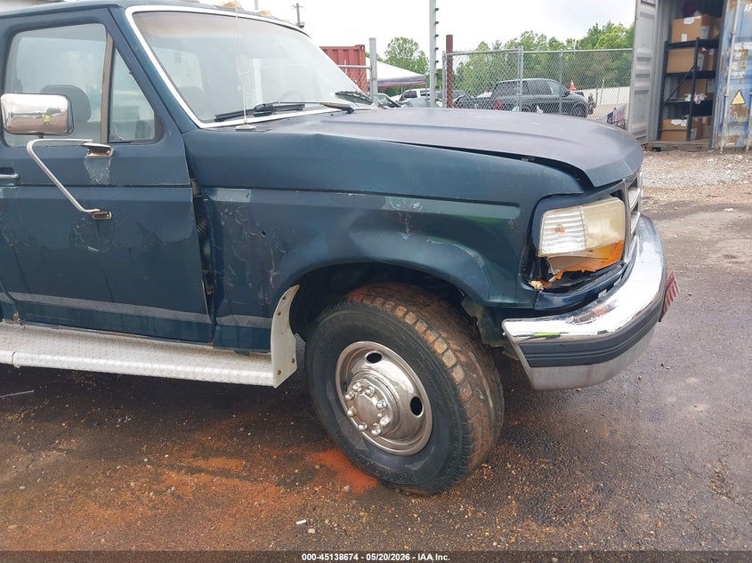 1995 FORD F350 auction photo 6