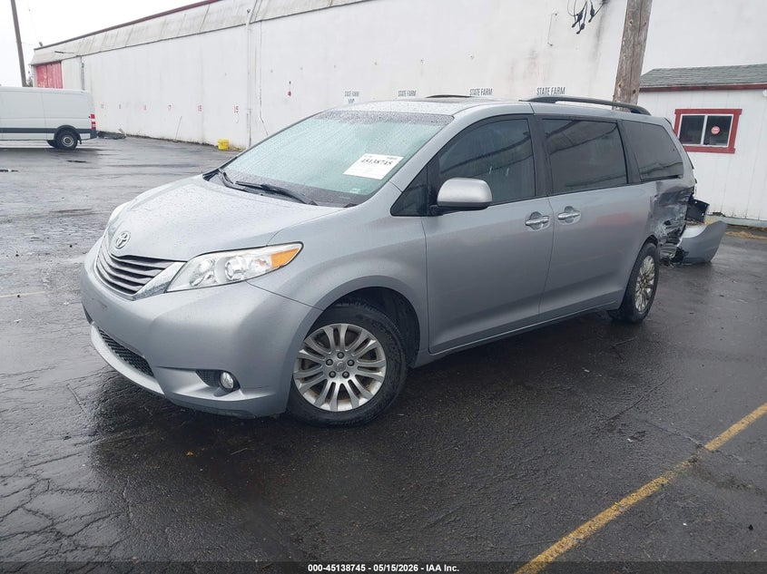 2016 Toyota Sienna Xle Premium 8 Passenger 5TDYK3DC4GS739429 photo 1