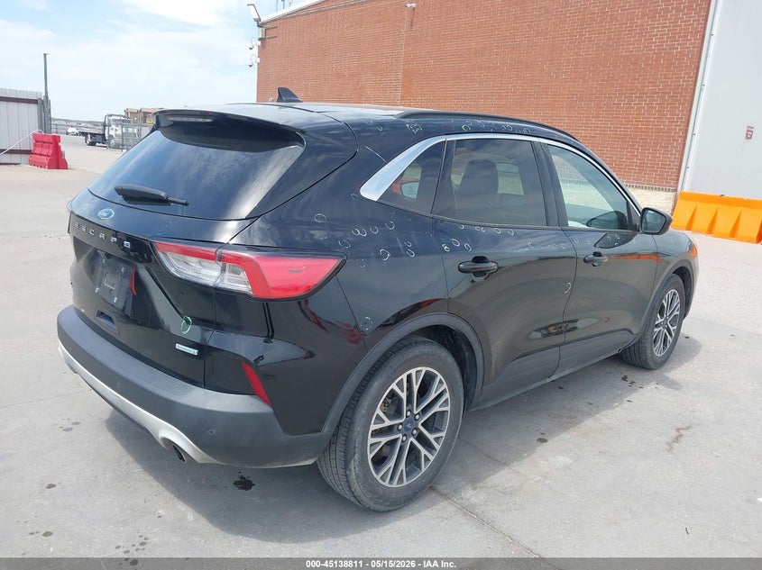 2020 FORD ESCAPE auction photo 4