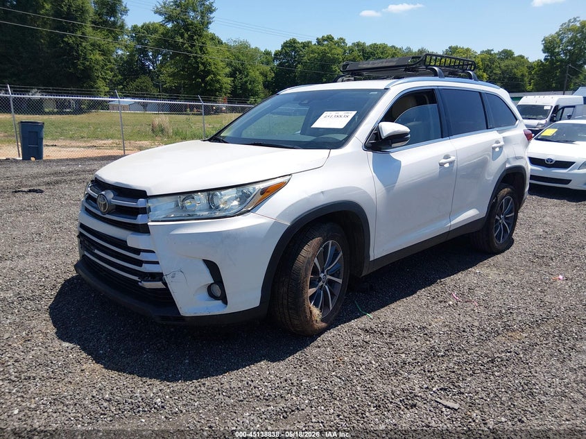 2019 Toyota Highlander Xle 5TDKZRFH8KS569498 photo 1