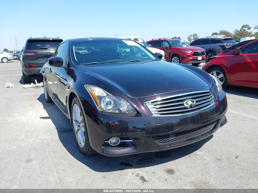 2013 INFINITI G37
