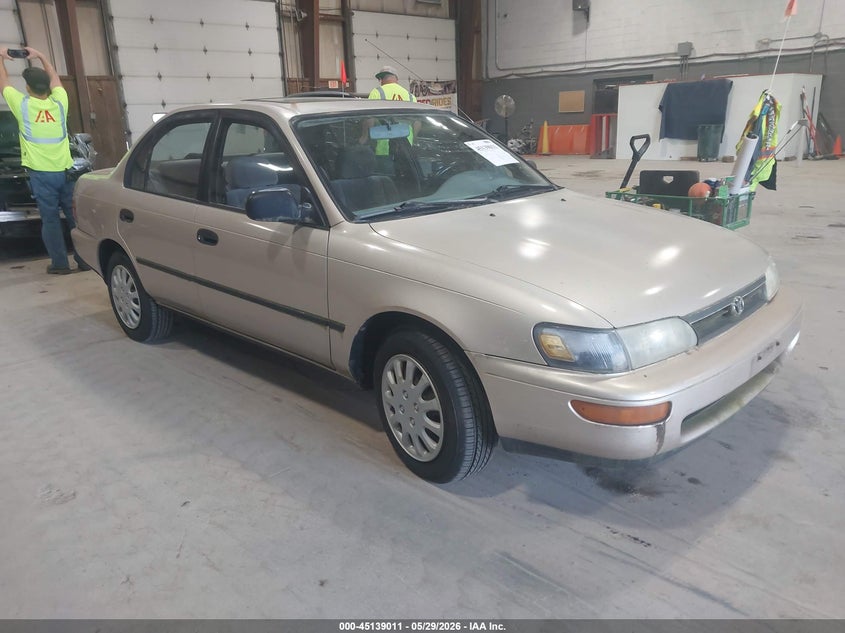 1995 TOYOTA COROLLA LE/DX