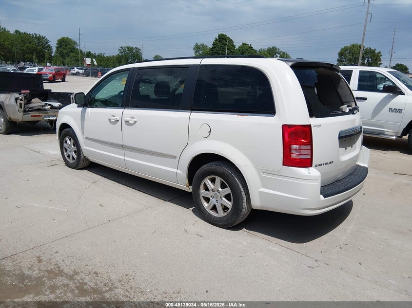 Vin: 2a4rr5d15ar467798, lot: 45636663, chrysler town & country touring 20103