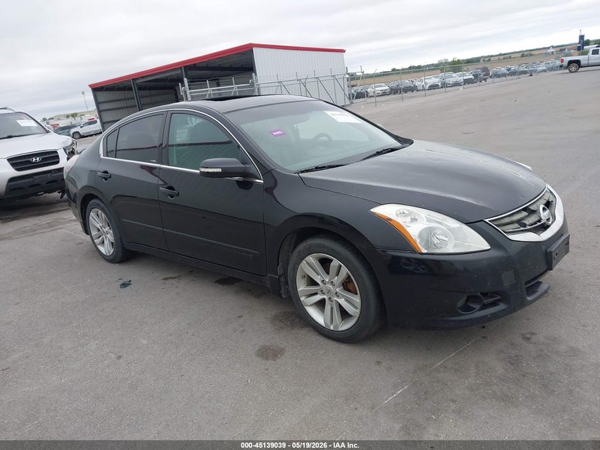 2011 Nissan Altima 3.5 Sr