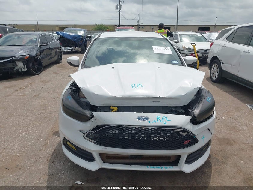 2018 Ford Focus St VIN: 1FADP3L96JL325427 Lot: 45139103