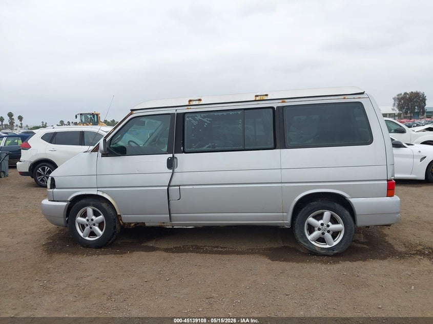 2002 Volkswagen Eurovan Mv VIN: WV2NB47002H096988 Lot: 45139108